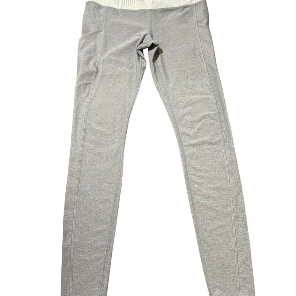 Lululemon Vintage Gray Leggings – White Waistband & Ribbed Texture